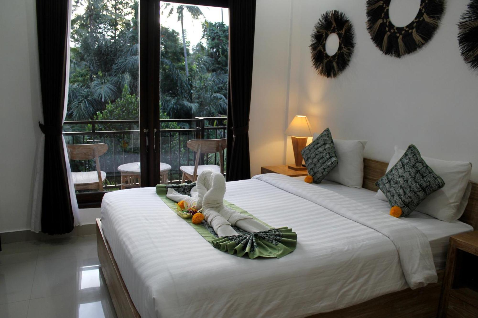 Hanaka Riverside Ubud Buitenkant foto