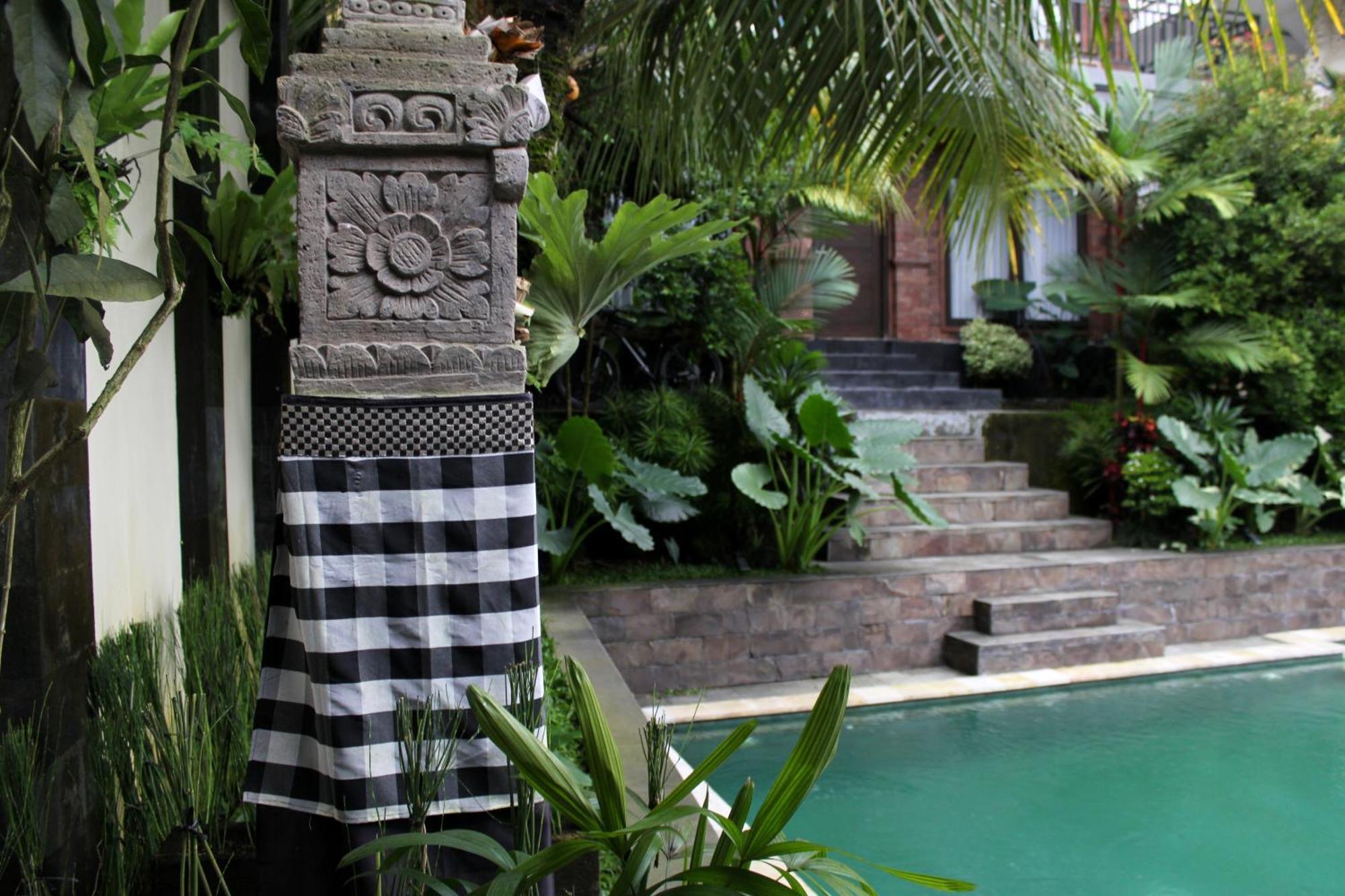 Hanaka Riverside Ubud Buitenkant foto