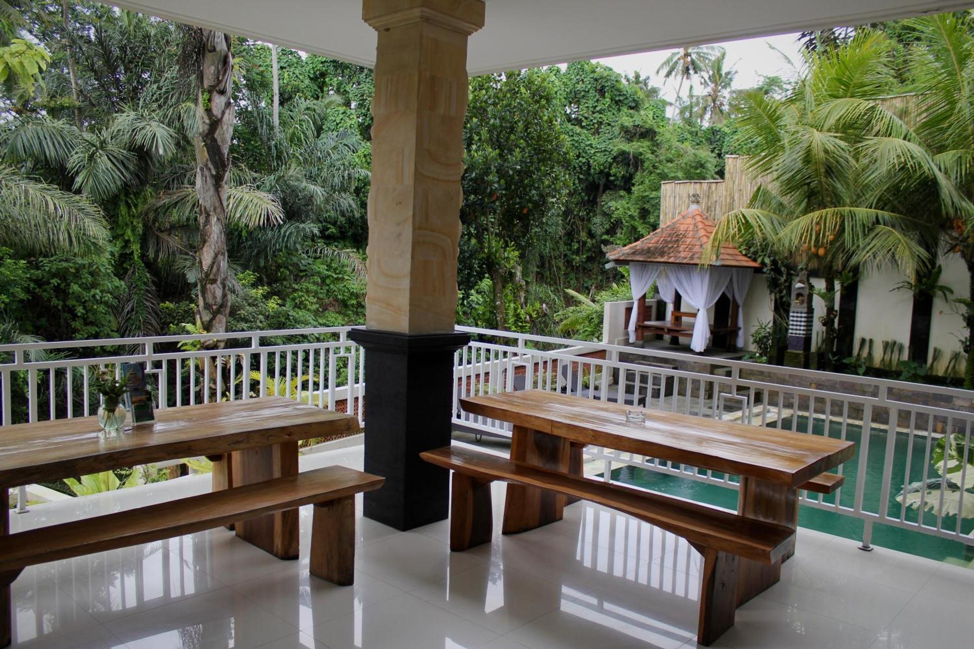 Hanaka Riverside Ubud Buitenkant foto
